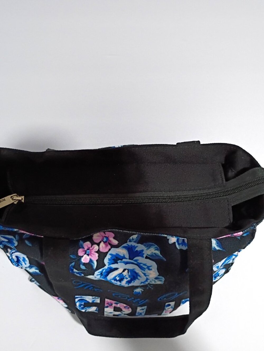 Robin Ruth Tote Purse Berlin - Picture 5 of 16